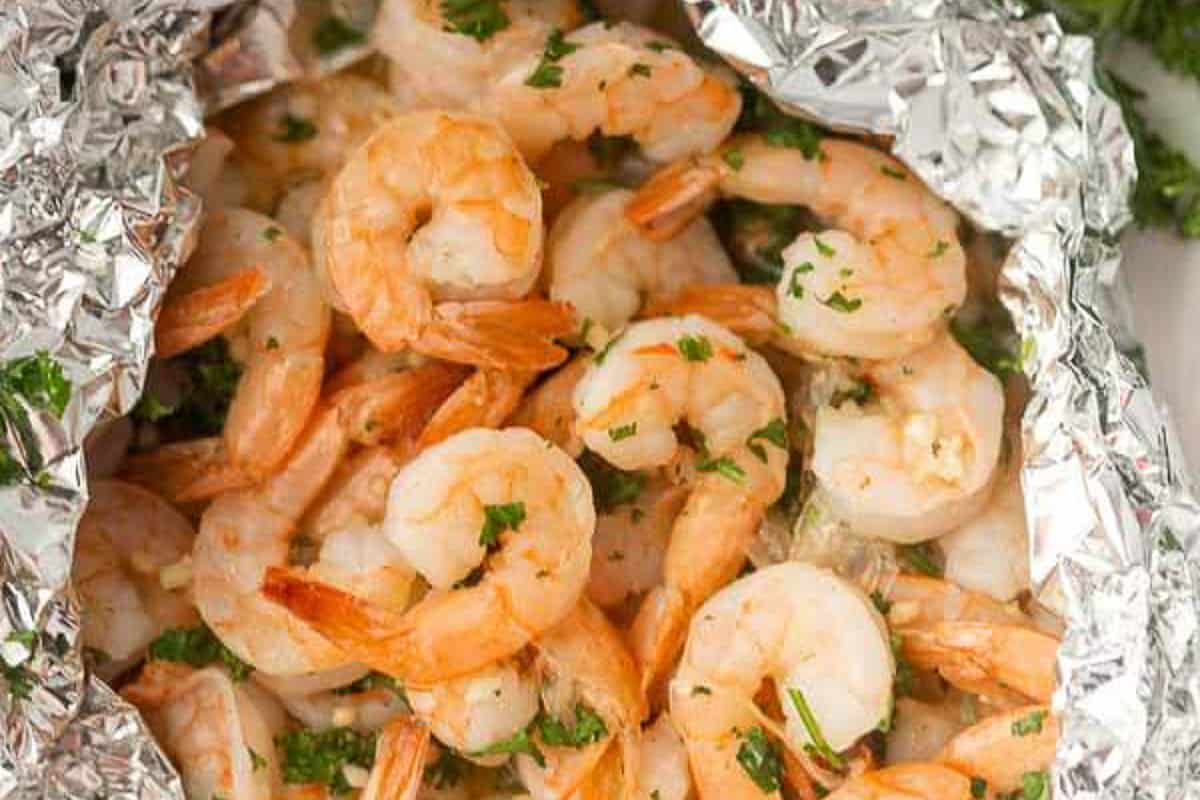 Grilled Shrimp Foil Packets: 10-Minute Easy Weeknight Dinners